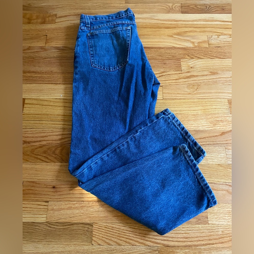 Wrangler 33x30 Mint condition straight jeans
